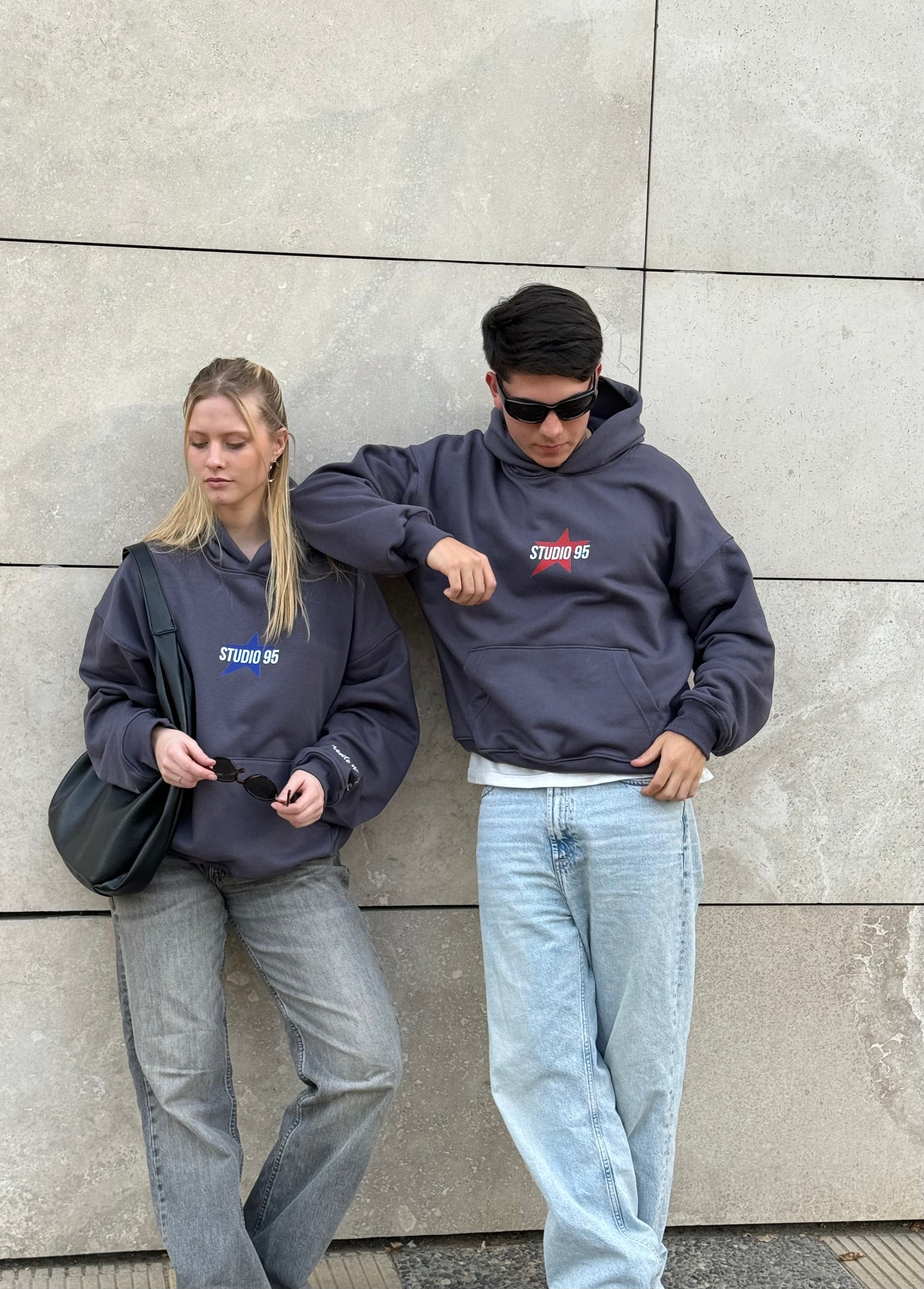 ICON HOODIE