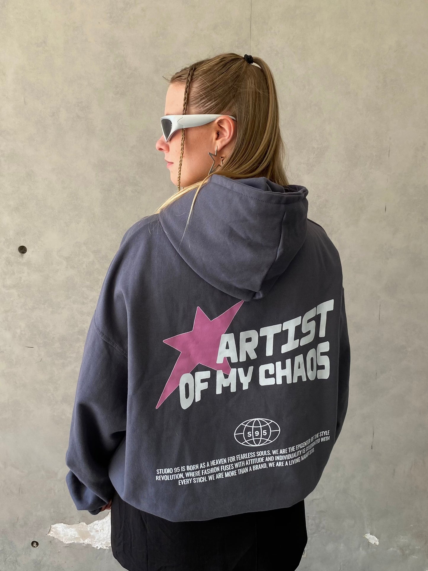 ARTIST OF MY CHAOS HOODIE (ROSADO)