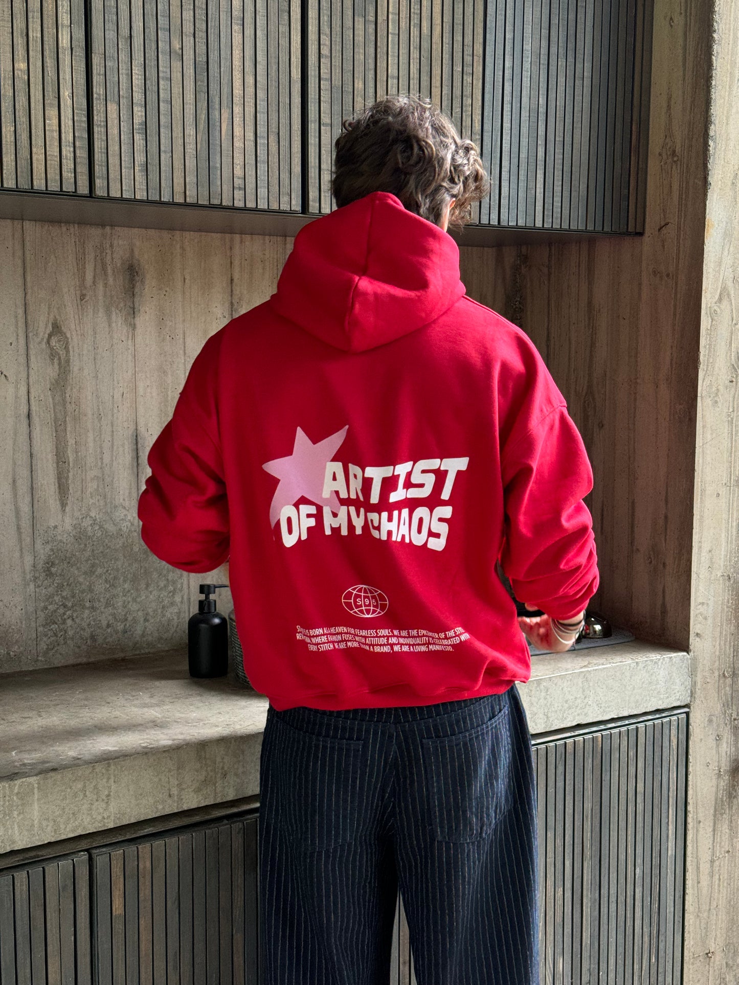 ARTIST OF MY CHAOS (ROJO)