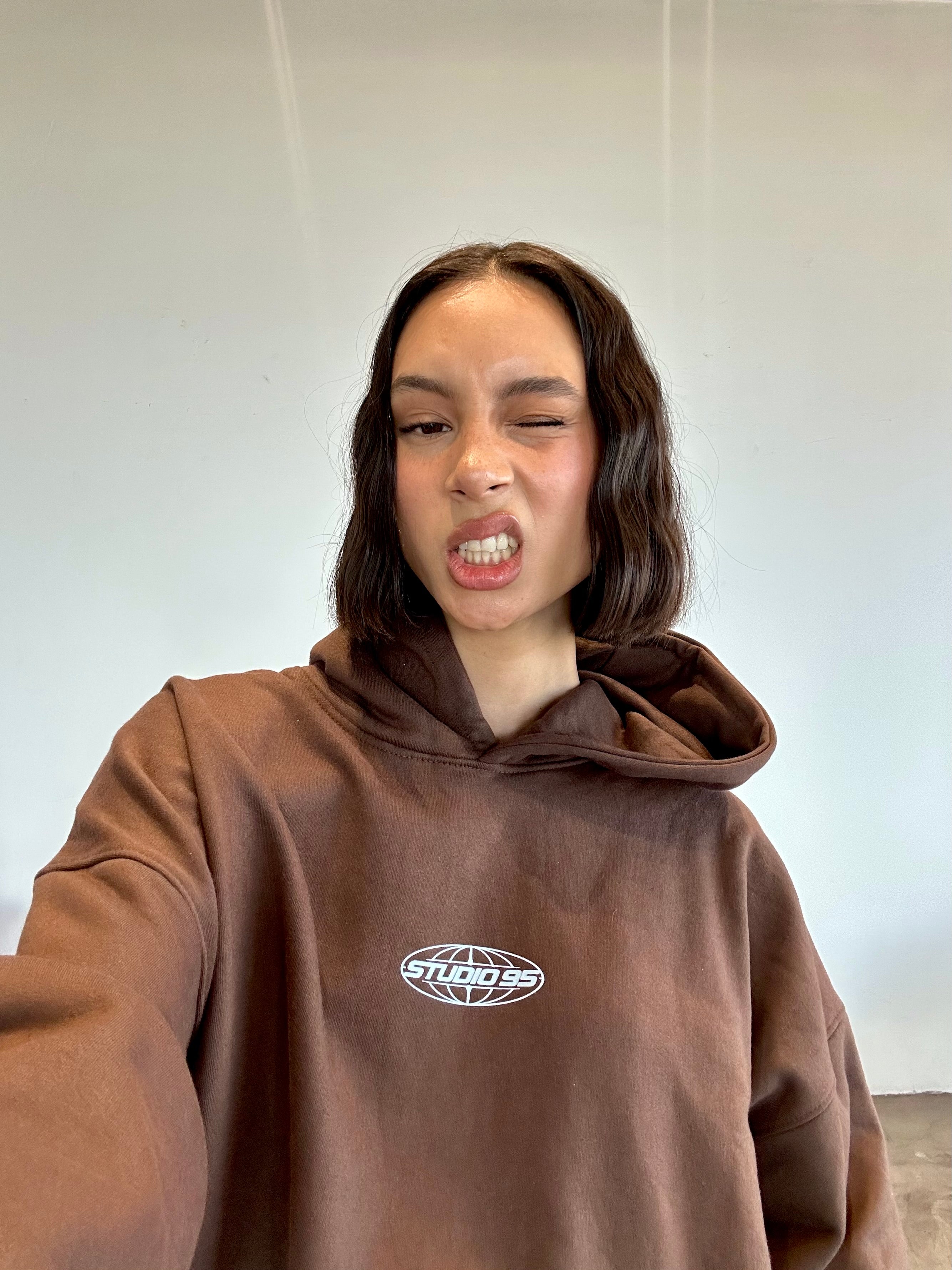 CHAOS CLUB HOODIE (CAFÉ)