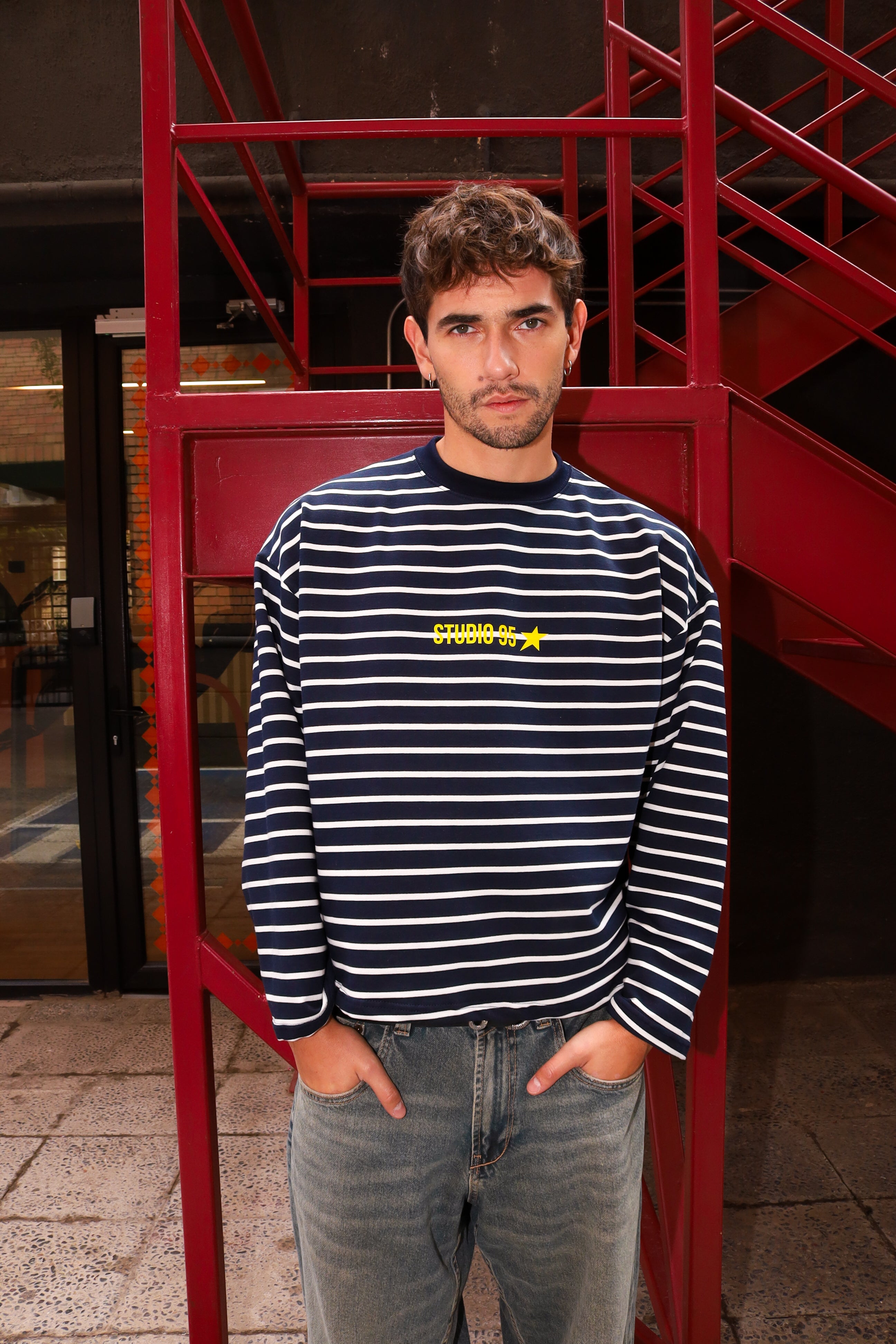 FW26 TEE (RAYAS AZUL)