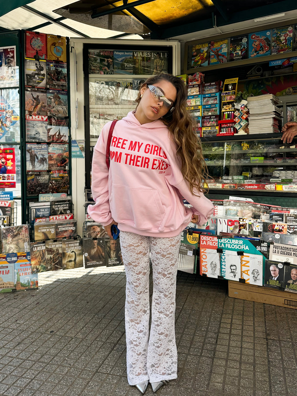FREE MY GIRLS HOODIE (PINK) (ENVÍO SAMEDAY)