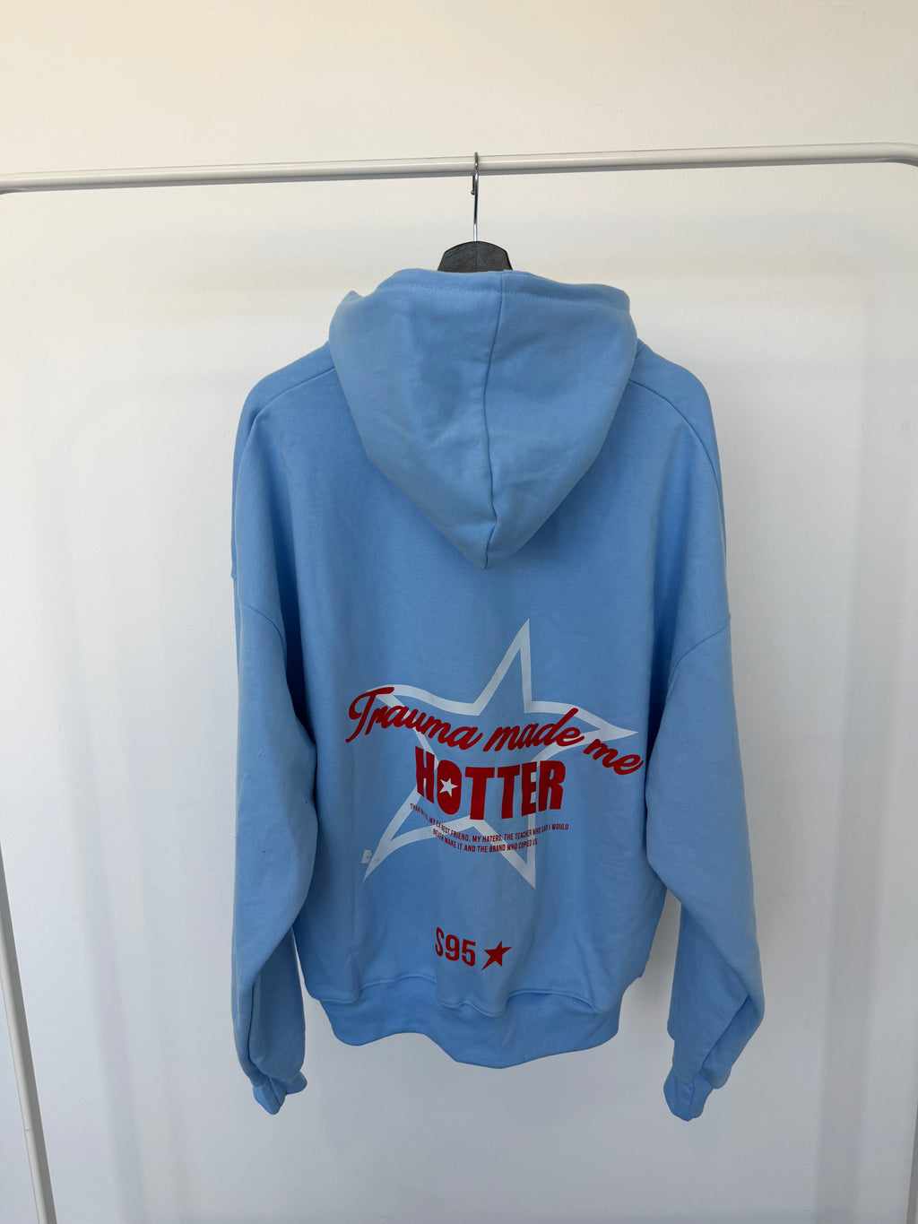 #40 REVENGE HOODIE (L/XL)