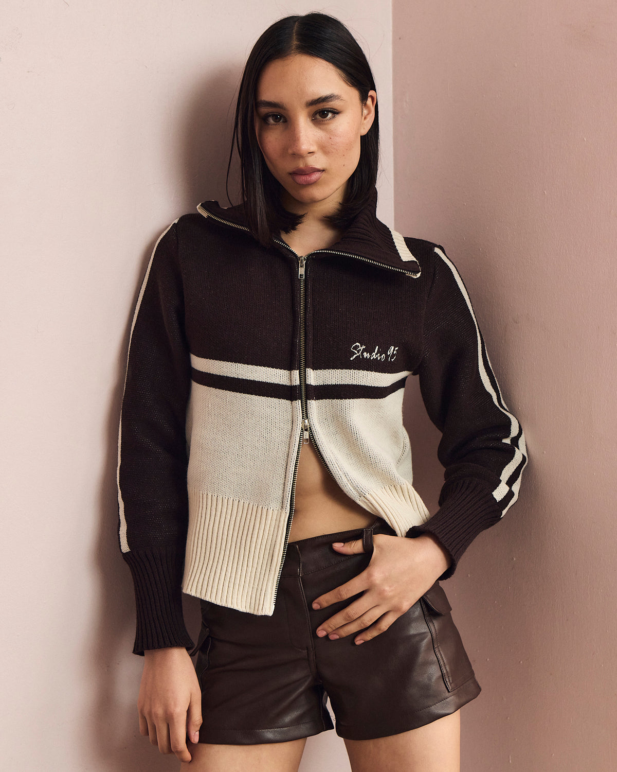 SIGNATURE KNIT (CAFÉ) (ENVÍO SAMEDAY)