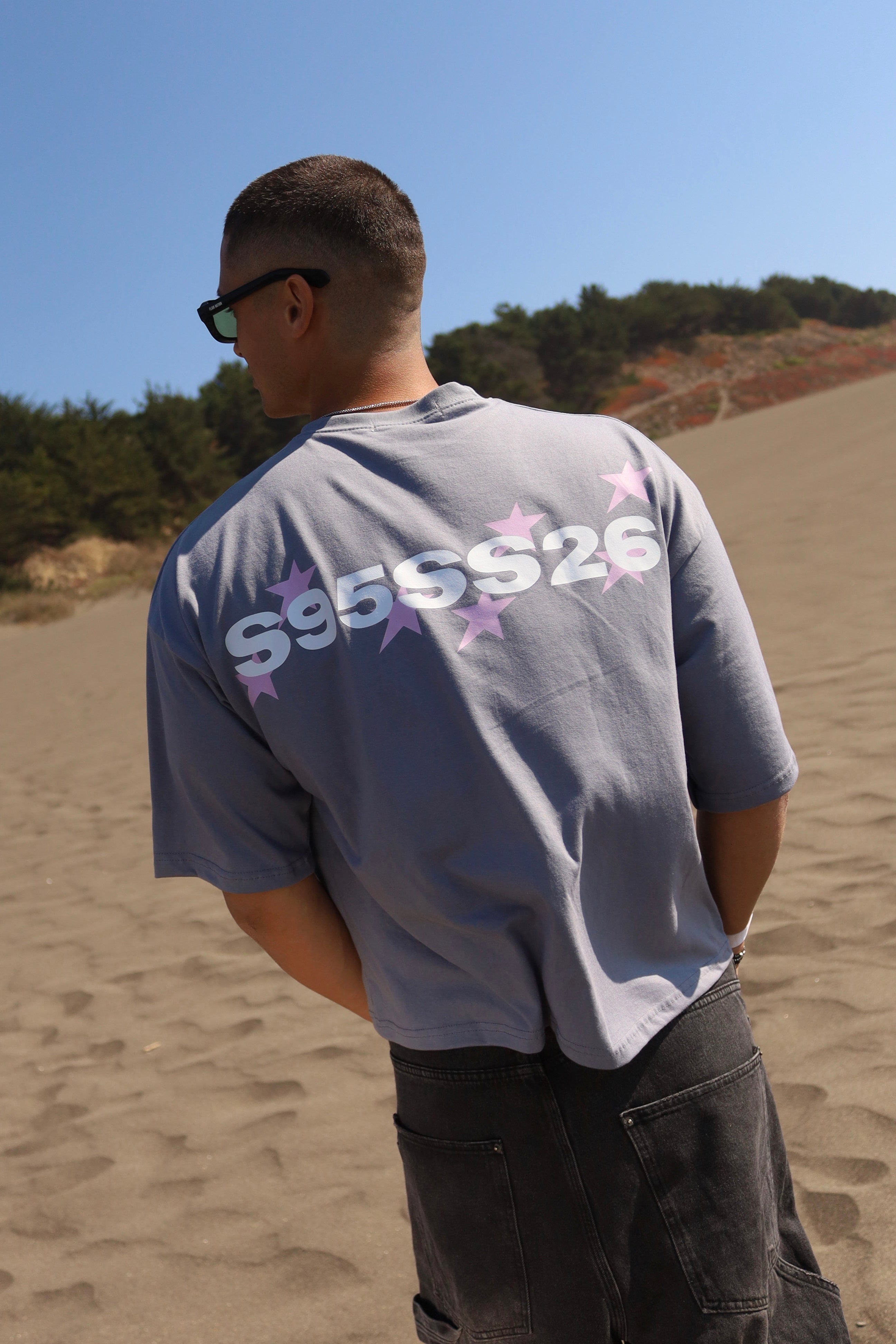 GREY STARS TEE (ENVÍO SAMEDAY)