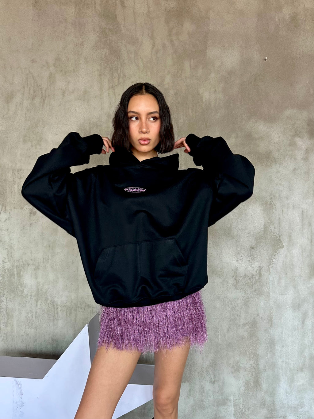 CHAOS CLUB HOODIE (NEGRO)