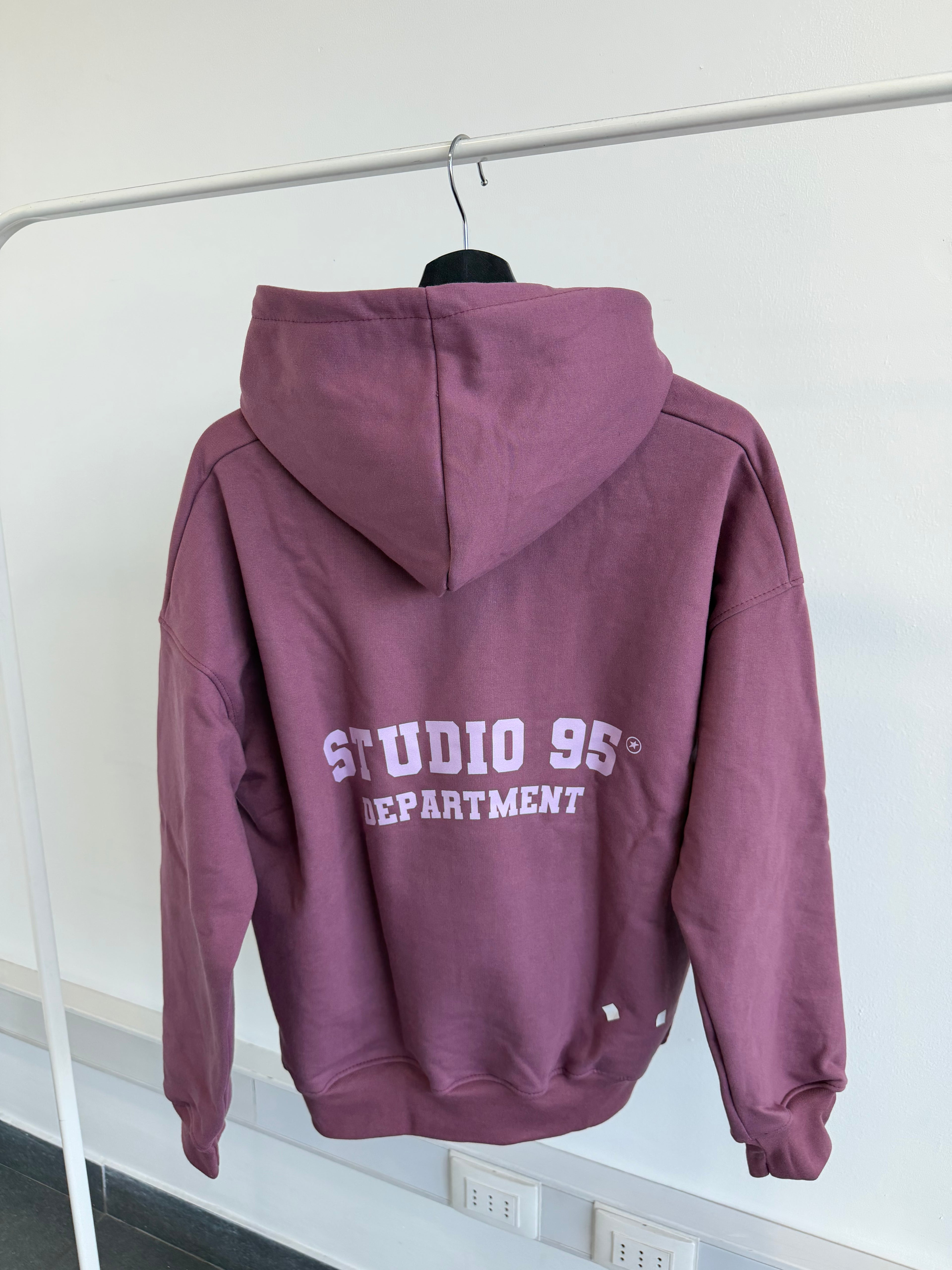 #15 BURGUNDY HOODIE (S/M)