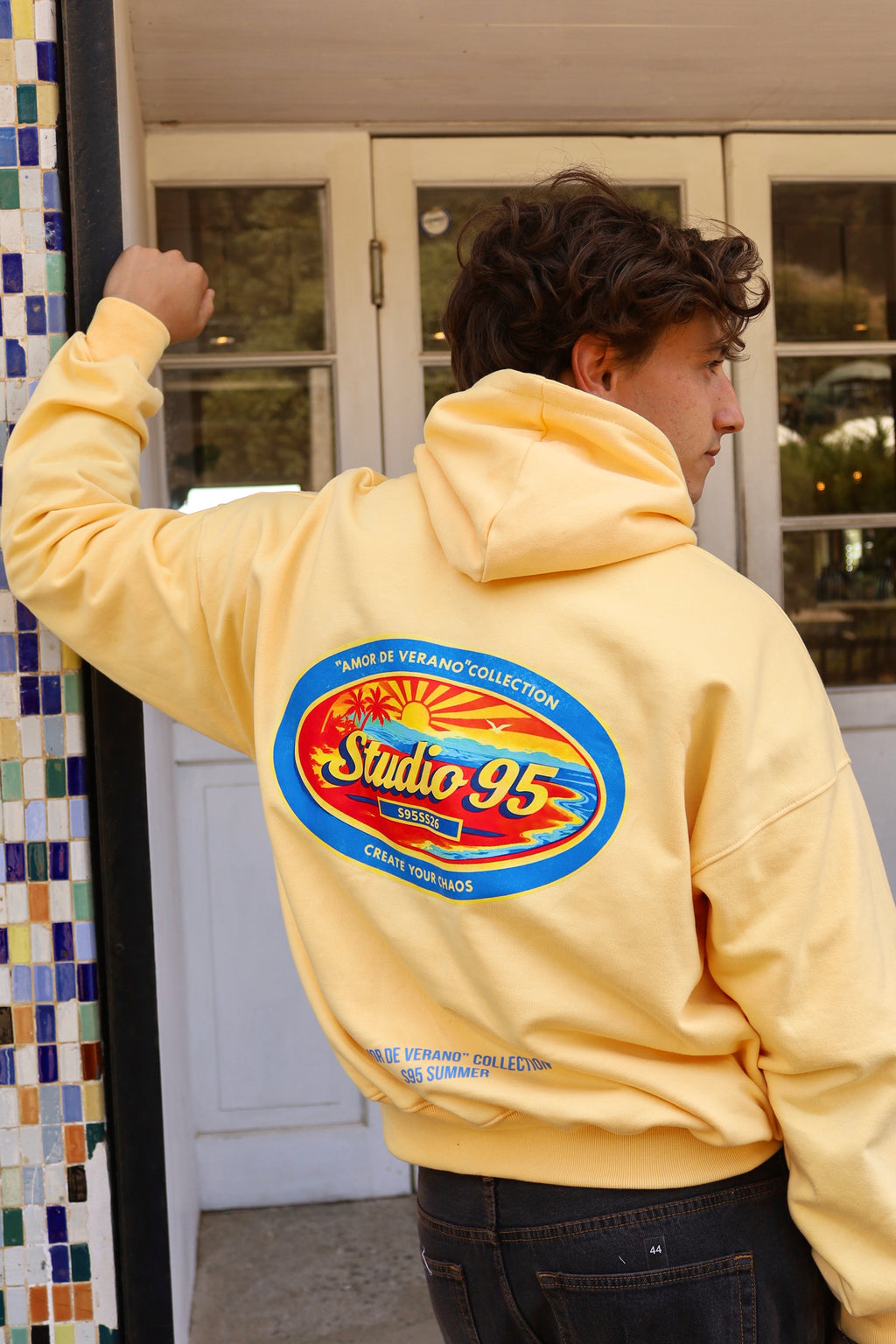 SUNSET HOODIE (AMARILLO)