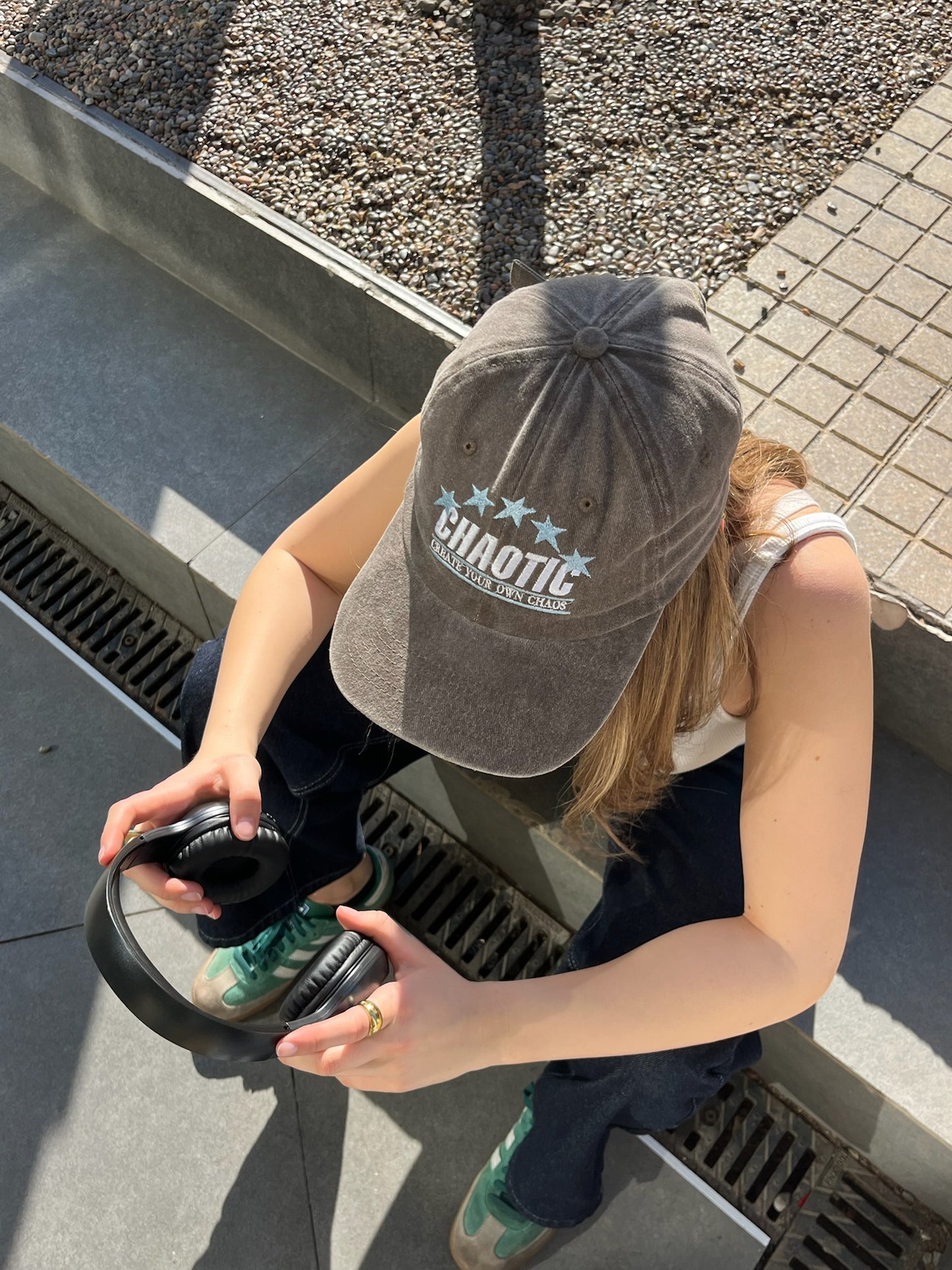 CHAOTIC JOCKEY (CAFÉ)