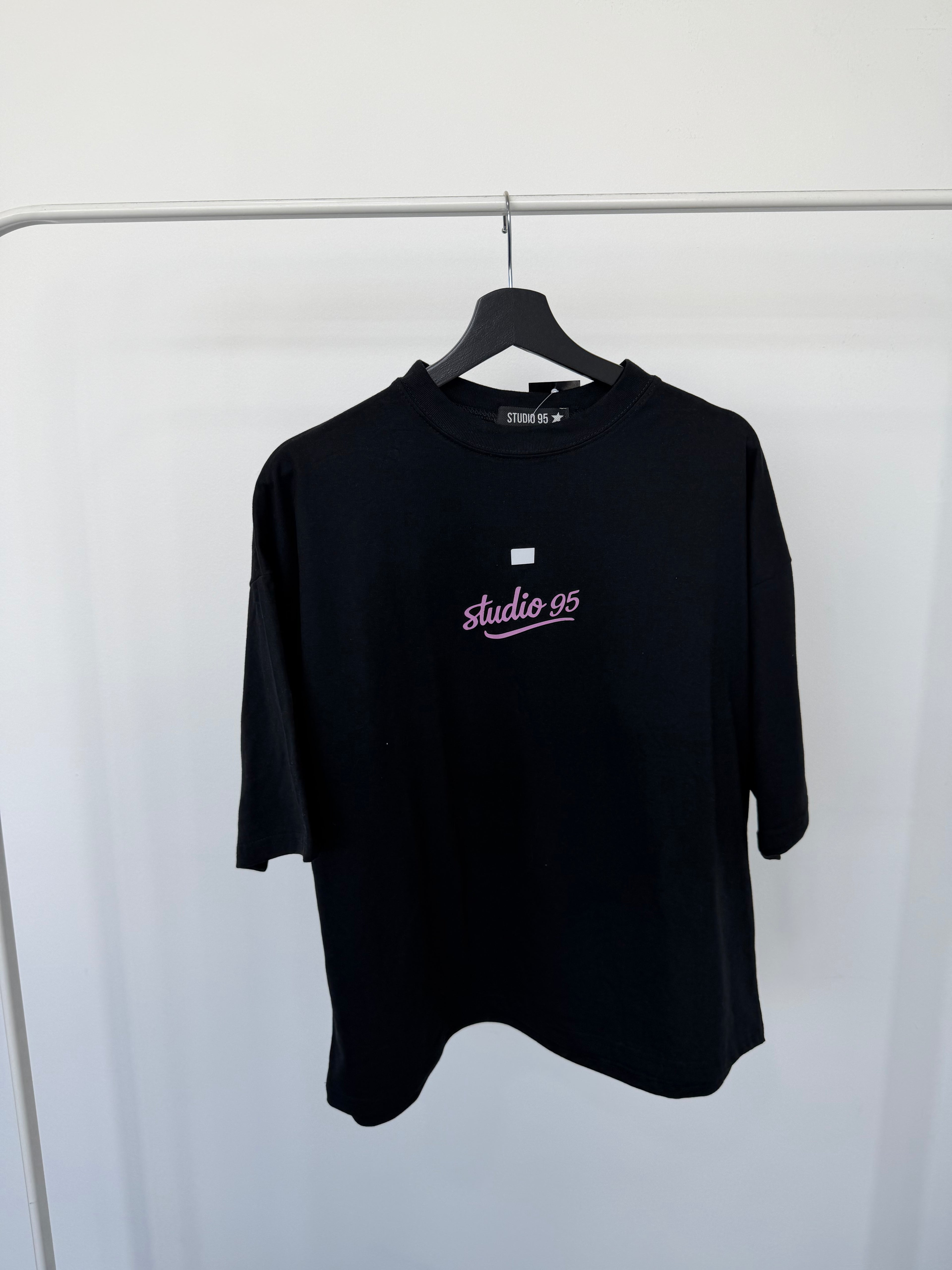 #56 AMOR DE VERANO TEE (L/XL)