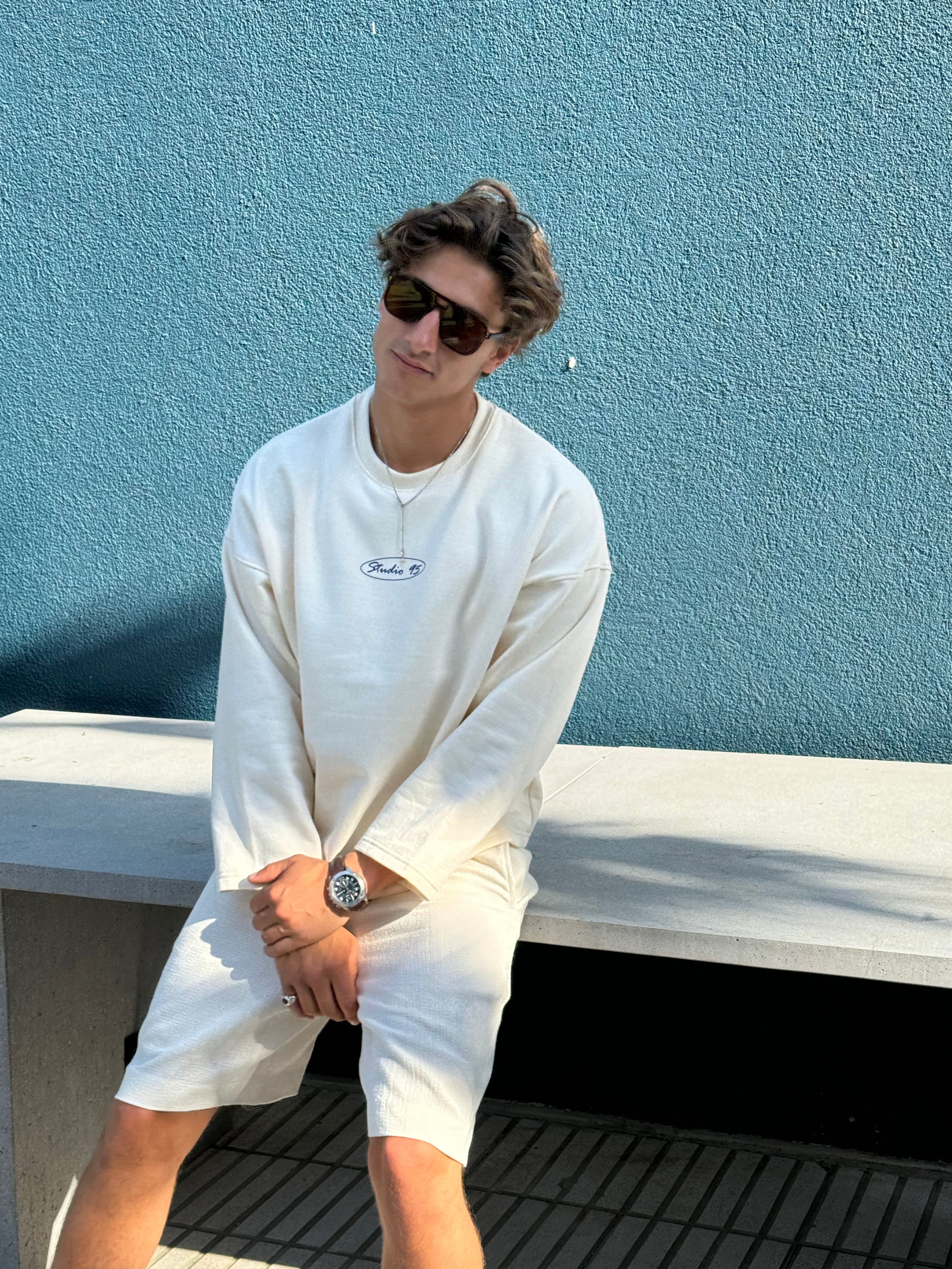 La Vacanza Crewneck