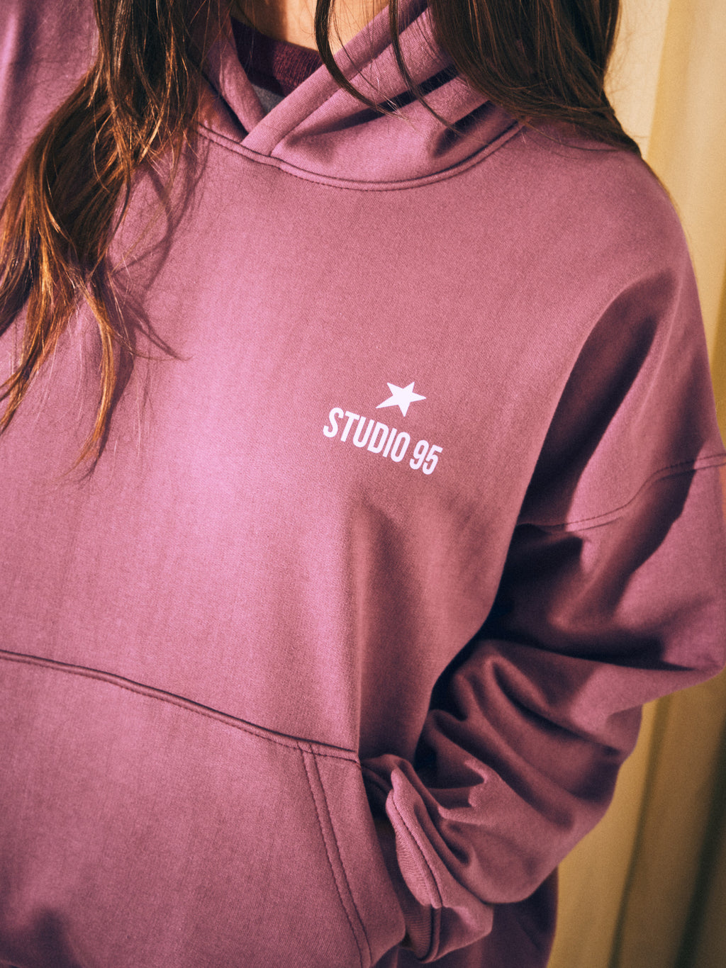 BURGUNDY HOODIE