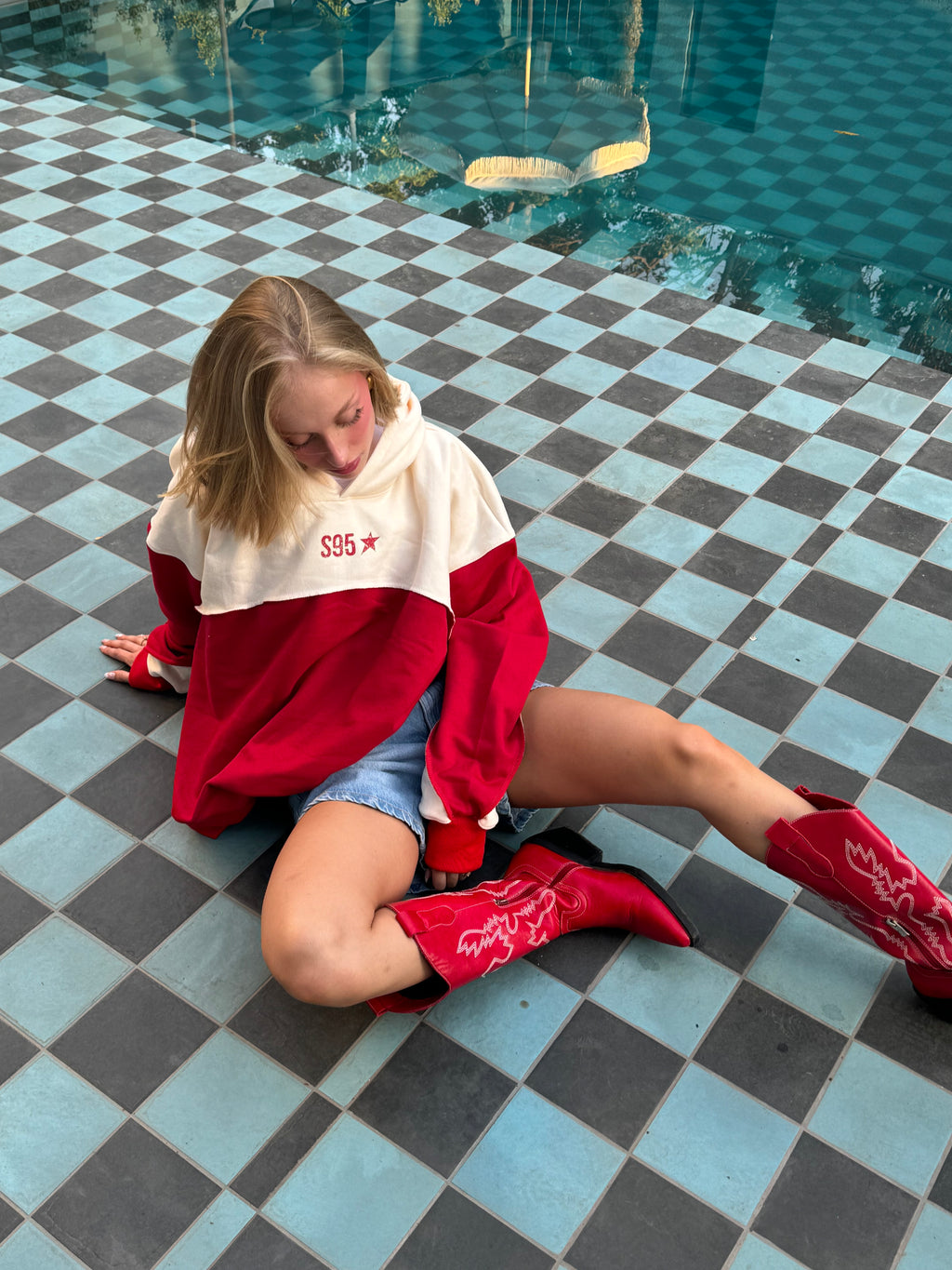 MEDITERRANEAN HOODIE