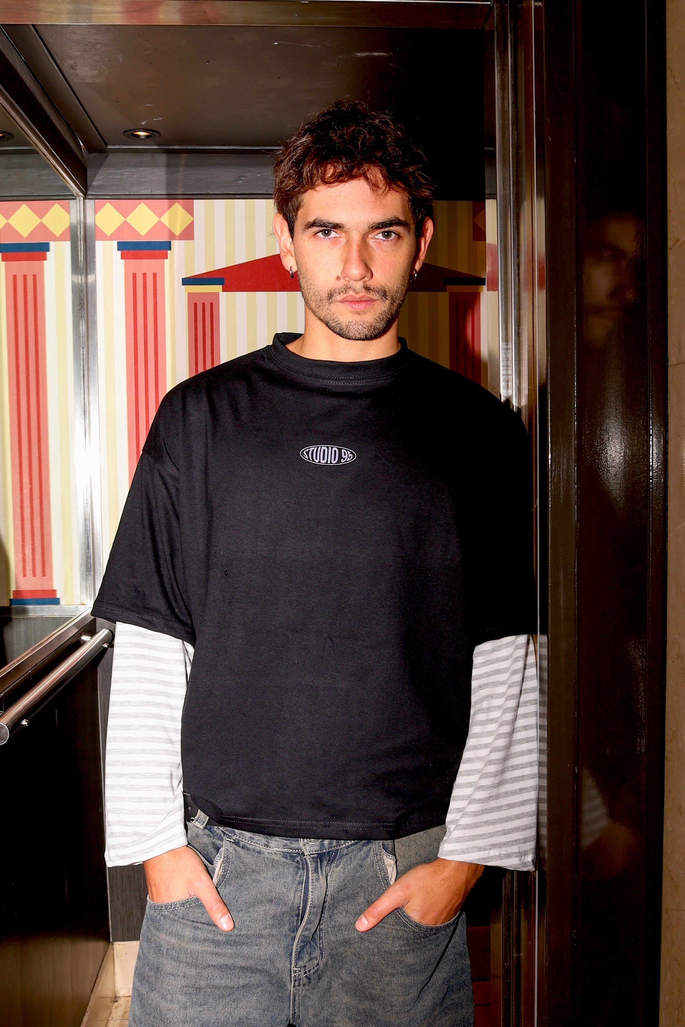 BLACK TEE (DOBLE MANGA)
