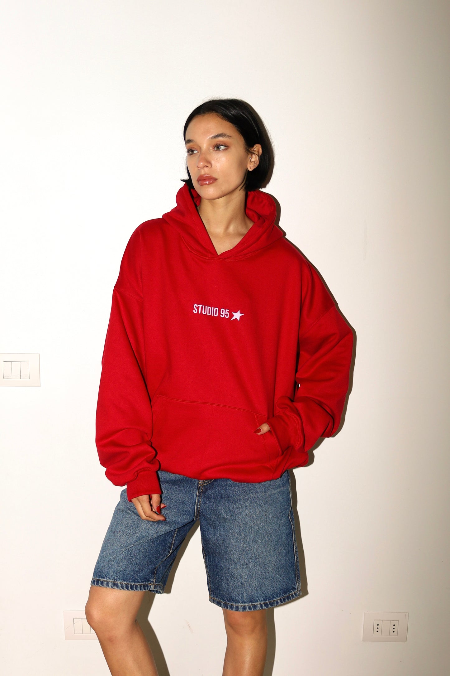 ARTIST OF MY CHAOS (ROJO)