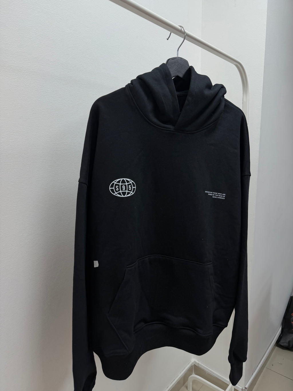 #10 COSMIC HOODIE (NEGRO) (L/XL)