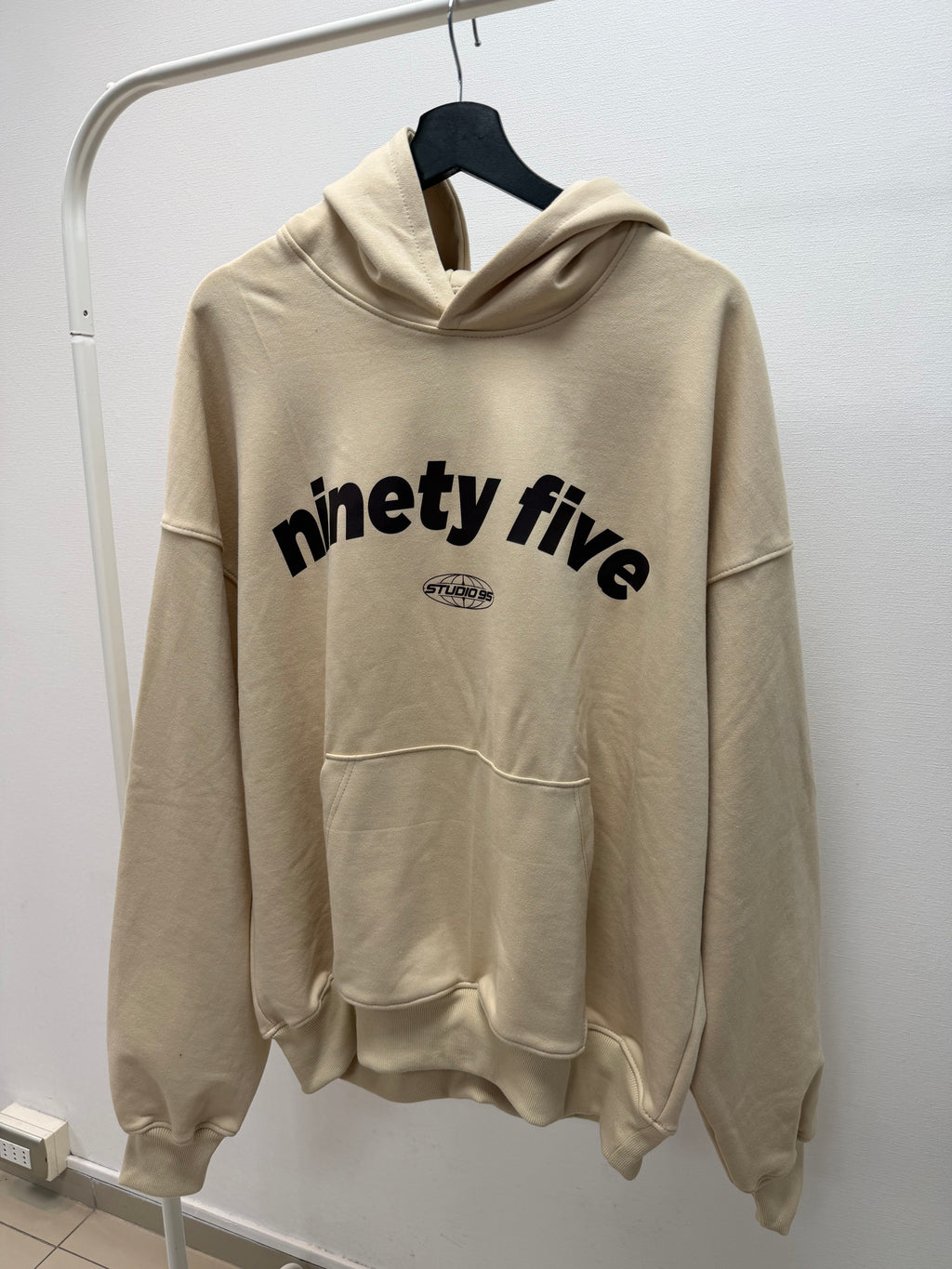 #12 ESSENTIAL HOODIE (BEIGE)  (L/XL)