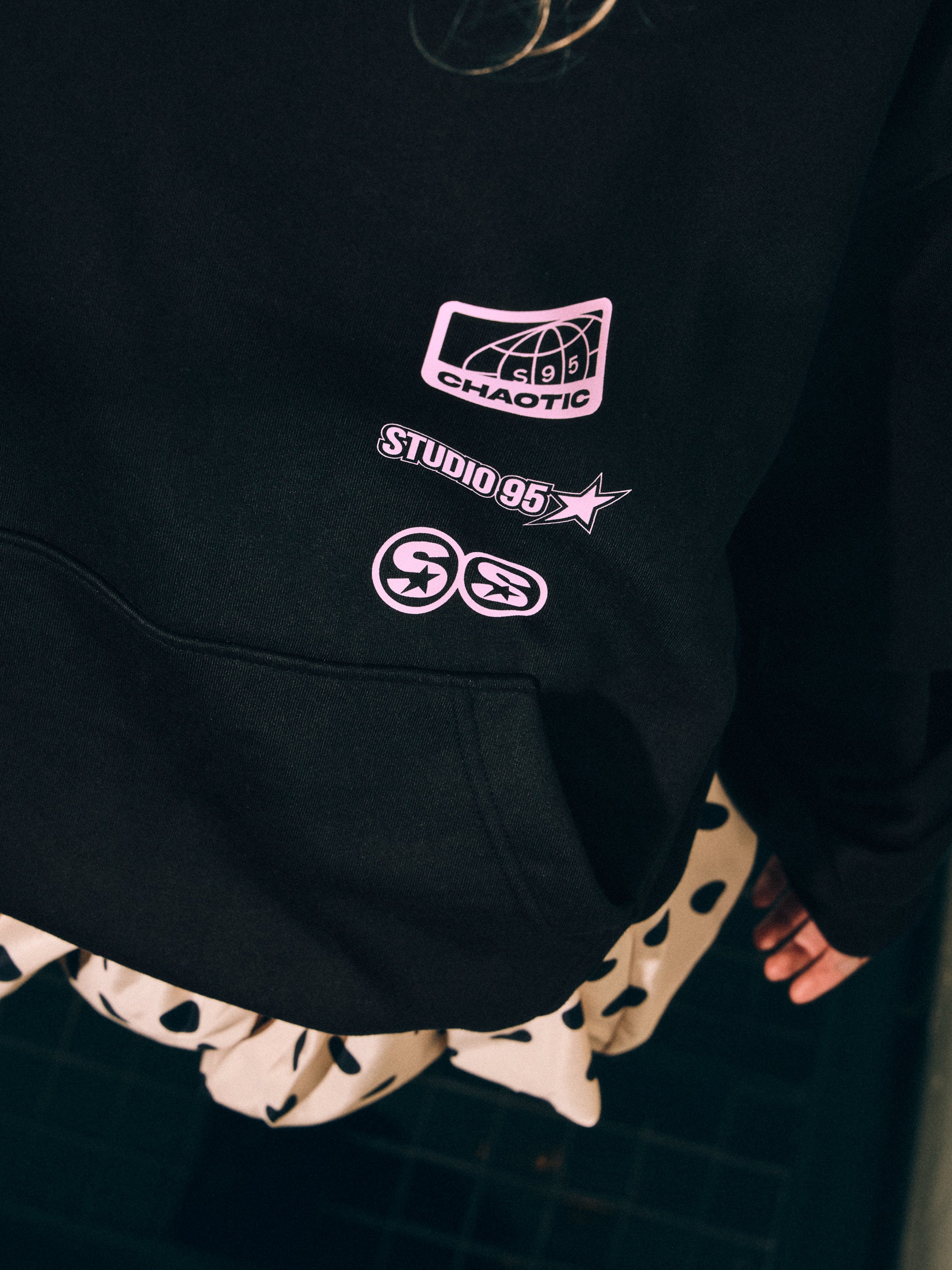 SIGNATURE HOODIE
