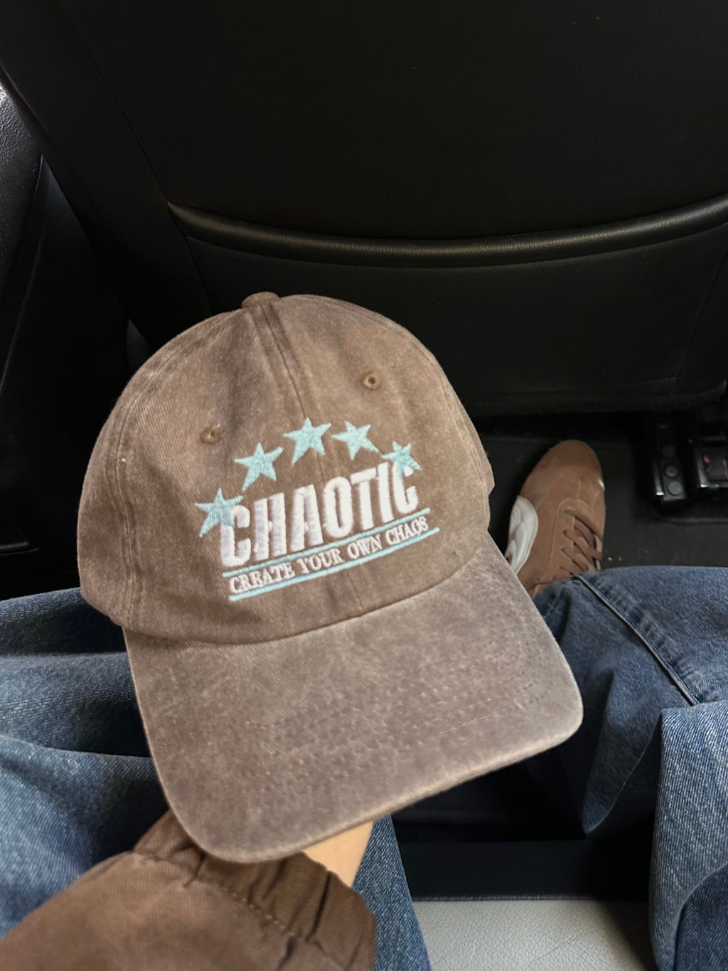 CHAOTIC JOCKEY (CAFÉ)