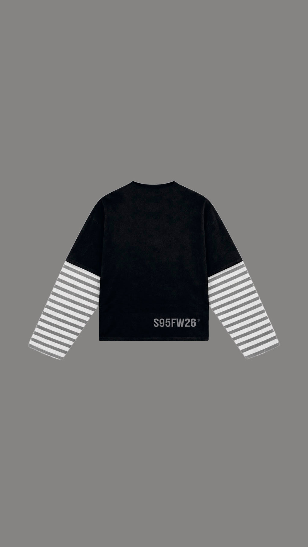 BLACK TEE (DOBLE MANGA) (ENVÍO SAMEDAY)