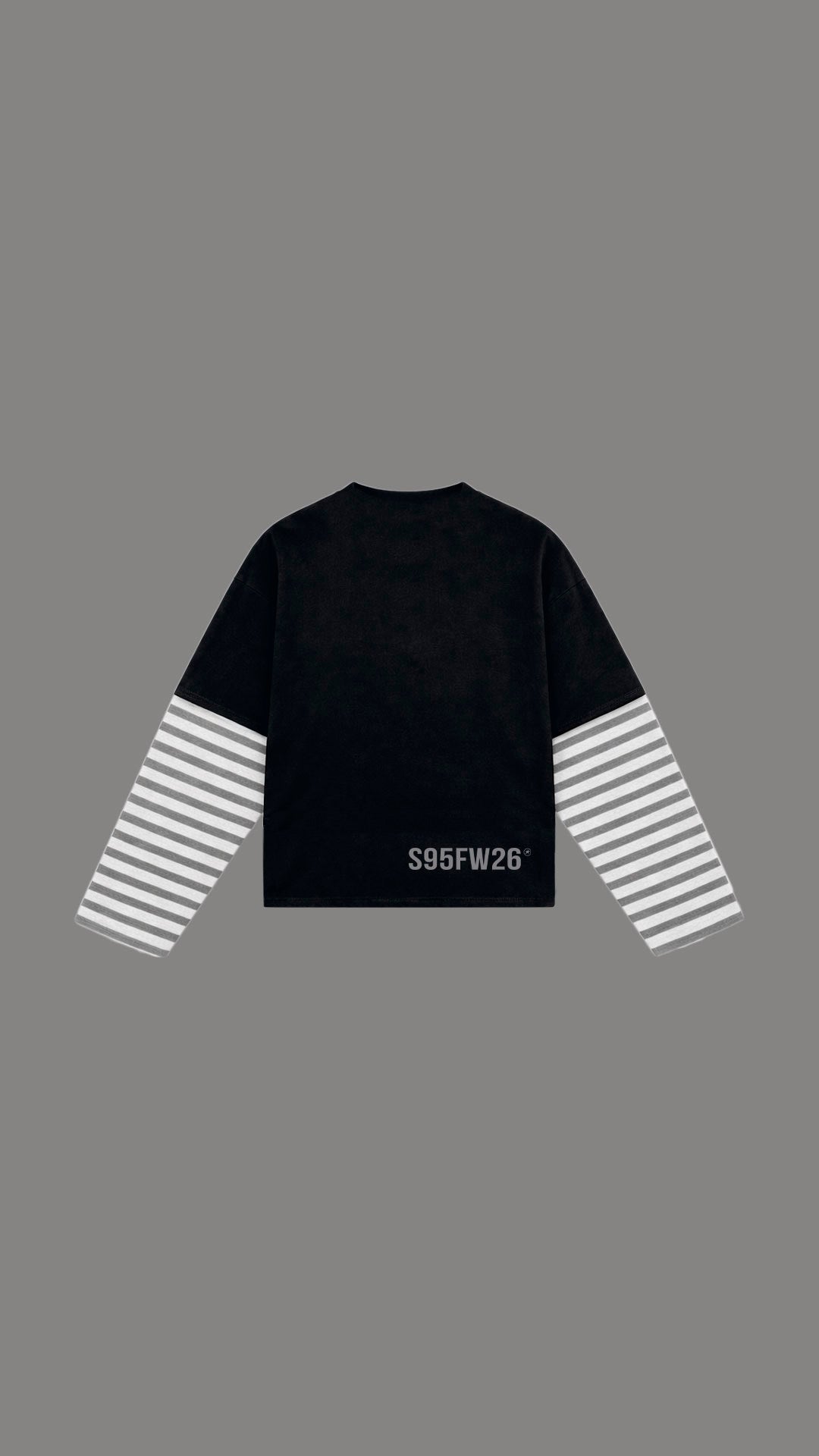 BLACK TEE (DOBLE MANGA) (ENVÍO SAMEDAY)