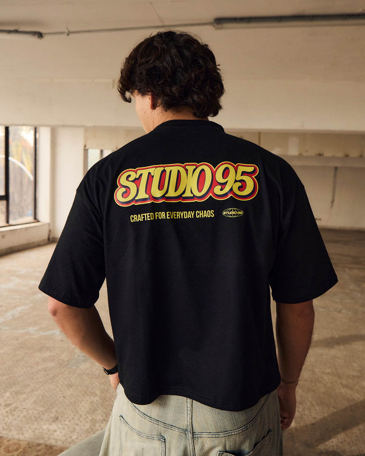 CRAFTED TEE (NEGRA)